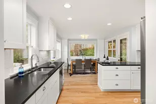 7204 NE Baker Hill Rd, Bainbridge Island, WA 98110 - Photo 16