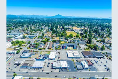 1092 State Avenue, Marysville, WA 98270 - Photo 4
