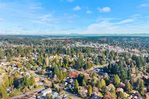 1709 NE 117th St, Seattle, WA 98125 - Photo 38