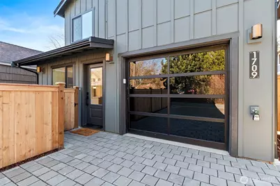 1709 NE 117th Street, Seattle, WA 98125 - Photo 4