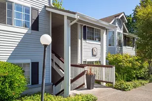 23319 Cedar Way, Mountlake Terrace, WA 98043 - Photo 2