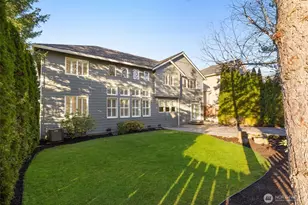 24017 SE 13th Pl, Sammamish, WA 98075 - Photo 32