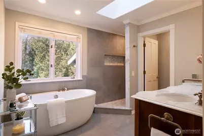 3123 240th Avenue NE, Sammamish, WA 98074 - Photo 16