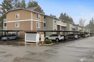 9917 Holly Dr, Everett, WA 98204 - Photo 2