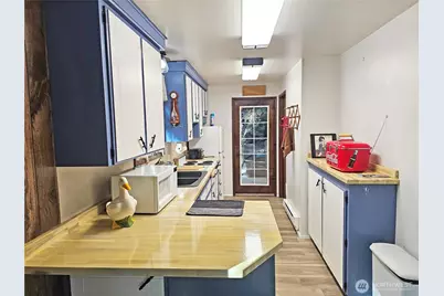 121 Bay View Avenue, Brinnon, WA 98320 - Photo 4