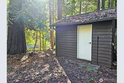 121 Bay View Avenue, Brinnon, WA 98320 - Photo 22