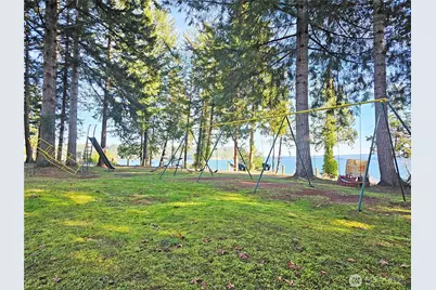 121 Bay View Avenue, Brinnon, WA 98320 - Photo 28
