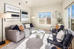 1026 NE 65th St, Seattle, WA 98115 - Photo 10