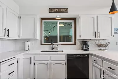 301 W Sunny Sands, Cathlamet, WA 98612 - Photo 24