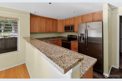 15345 Sunwood Boulevard #D104, Tukwila, WA 98188 - Photo 12