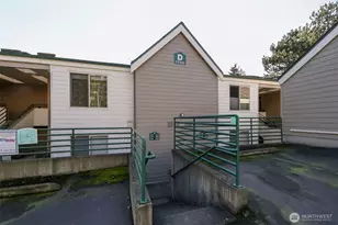 15345 Sunwood Blvd, Tukwila, WA 98188 - Photo 28