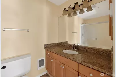 15345 Sunwood Boulevard #D104, Tukwila, WA 98188 - Photo 20