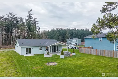 958 Walker Avenue, Oak Harbor, WA 98277 - Photo 36