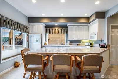 3811 53rd Street NE, Tacoma, WA 98422 - Photo 32