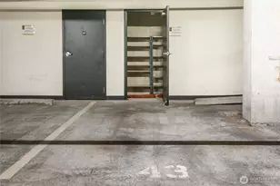 2716 Elliott Ave, Seattle, WA 98121 - Photo 18