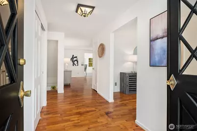 18428 16th Avenue NE, Shoreline, WA 98155 - Photo 4