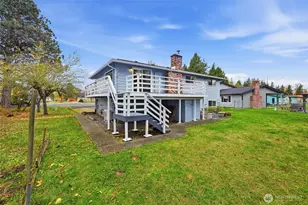 3410 Forest Ct, Bellingham, WA 98225 - Photo 2
