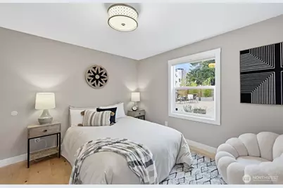 9402 36th Avenue SW, Seattle, WA 98126 - Photo 14