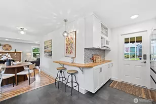 9402 36th Ave SW, Seattle, WA 98126 - Photo 10