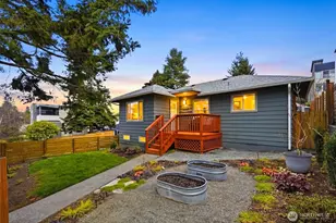 9402 36th Ave SW, Seattle, WA 98126 - Photo 2