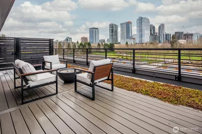 125 100th Avenue NE #155, Bellevue, WA 98004 - Photo 16