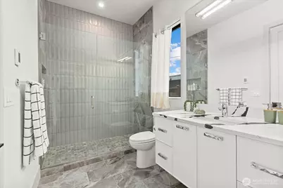 15411 SE 38th Street, Bellevue, WA 98006 - Photo 34