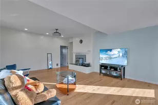 10709 Woodland Ave E, Puyallup, WA 98373 - Photo 10