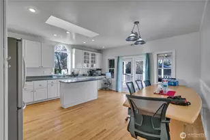 10709 Woodland Ave E, Puyallup, WA 98373 - Photo 4