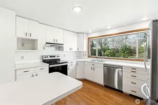 1959 Orchard Dr NW, Olympia, WA 98502 - Photo 4