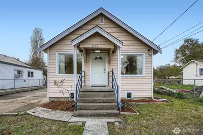 8435 46th Ave S, Seattle, WA 98118 - Photo 1