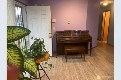 2323 S I Street, Tacoma, WA 98405 - Photo 4