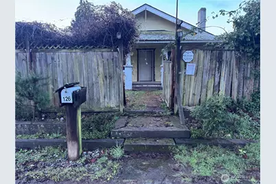 126 W 5th Street, Port Angeles, WA 98362 - Photo 2