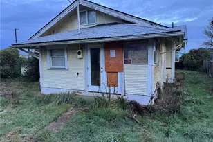 126 W 5th St, Port Angeles, WA 98362 - Photo 26