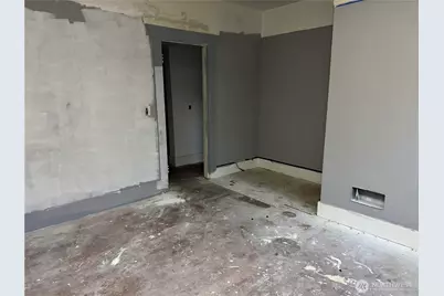 126 W 5th Street, Port Angeles, WA 98362 - Photo 18