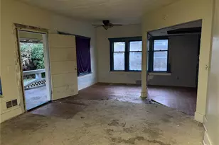 126 W 5th St, Port Angeles, WA 98362 - Photo 8