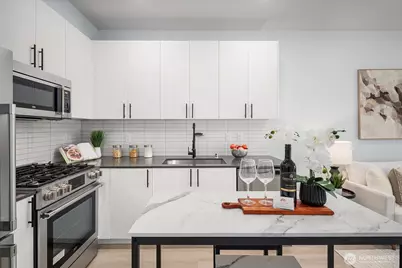 8338 27th Avenue NW #B, Seattle, WA 98117 - Photo 12