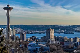 1238 3rd Ave N, Seattle, WA 98109 - Photo 2