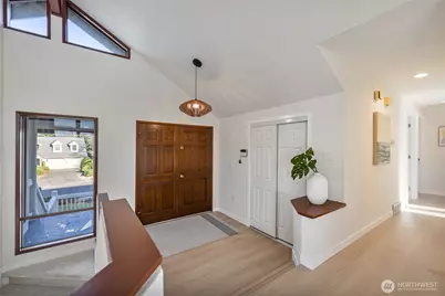 4727 155th Pl SE, Bellevue, WA 98006 - Photo 10