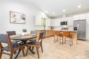 7933 Oregon Trail, Maple Falls, WA 98266 - Photo 6