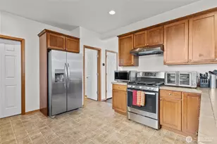 11226 2nd Ave SE, Everett, WA 98208 - Photo 14