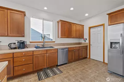 11226 2nd Avenue SE, Everett, WA 98208 - Photo 16