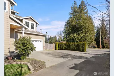 11226 2nd Avenue SE, Everett, WA 98208 - Photo 2
