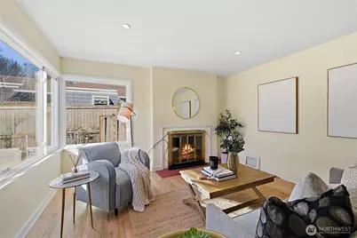 7936 35th Avenue SW, Seattle, WA 98126 - Photo 2