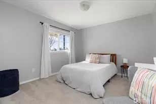 387 SW Stroops Dr, Oak Harbor, WA 98277 - Photo 24