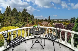 1939 E Crescent Dr, Seattle, WA 98112 - Photo 24