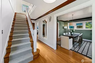 1939 E Crescent Dr, Seattle, WA 98112 - Photo 18