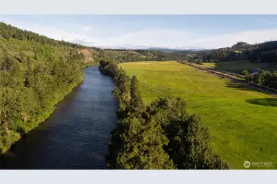 55 Highway 10, Cle Elum, WA 98922 - Photo 2