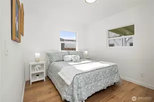 418 W Main, Puyallup, WA 98371 - Photo 18