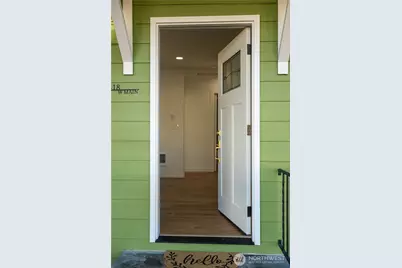 418 W Main, Puyallup, WA 98371 - Photo 4