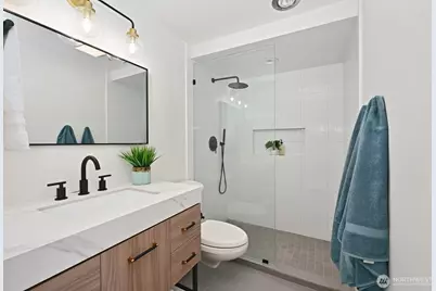 2360 43rd Avenue E #203, Seattle, WA 98112 - Photo 14